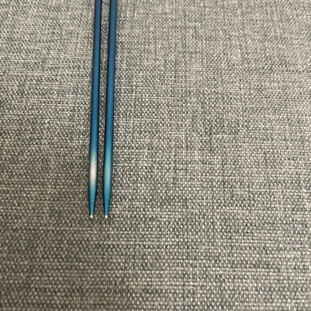 Knitting Needles, Size 4
